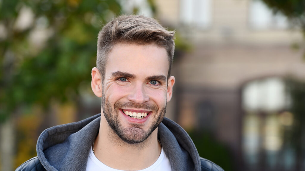 Smile Makeovers: What to Expect from Your Cosmetic Consultation